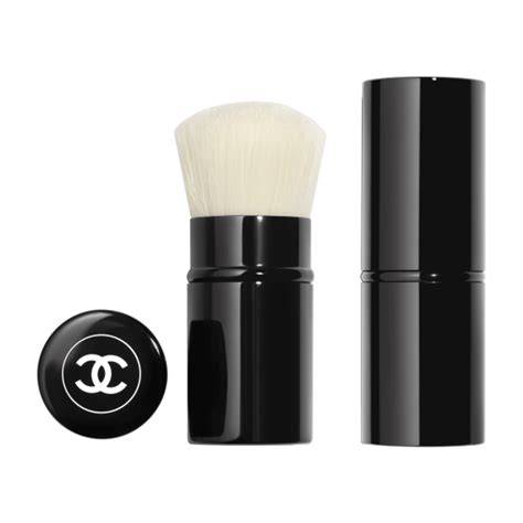 chanel no 10 concealer brush|LES PINCEAUX DE CHANEL Retractable Dual.